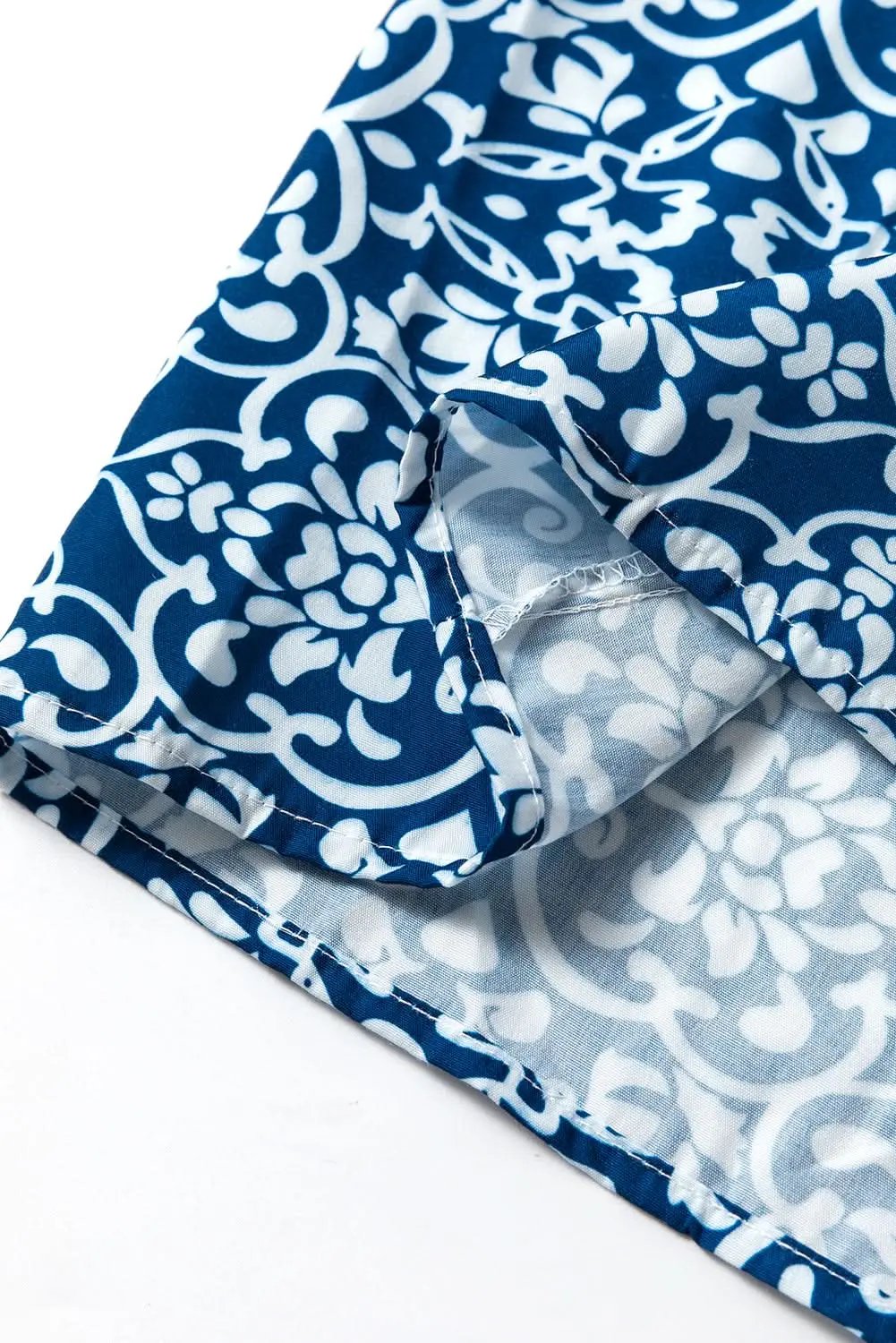 Women's Floral Button-Up Shirt - Lightweight & Elegant Spring Top