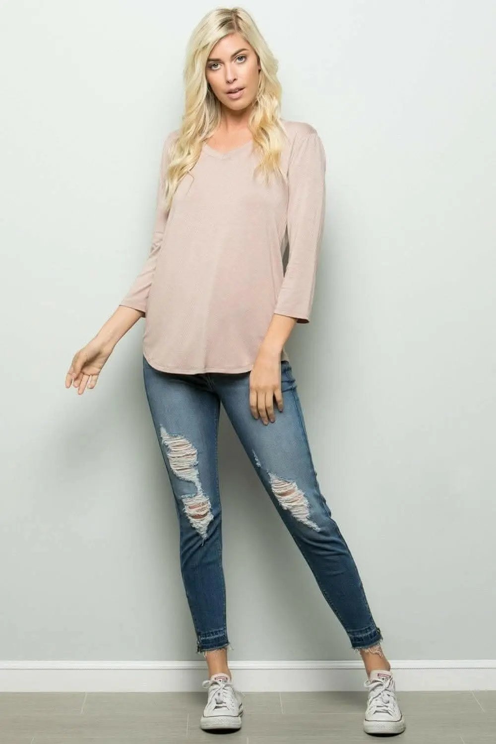 Women's Tee - Red V-Neck 3/4 Sleeve - Casual Everyday Top