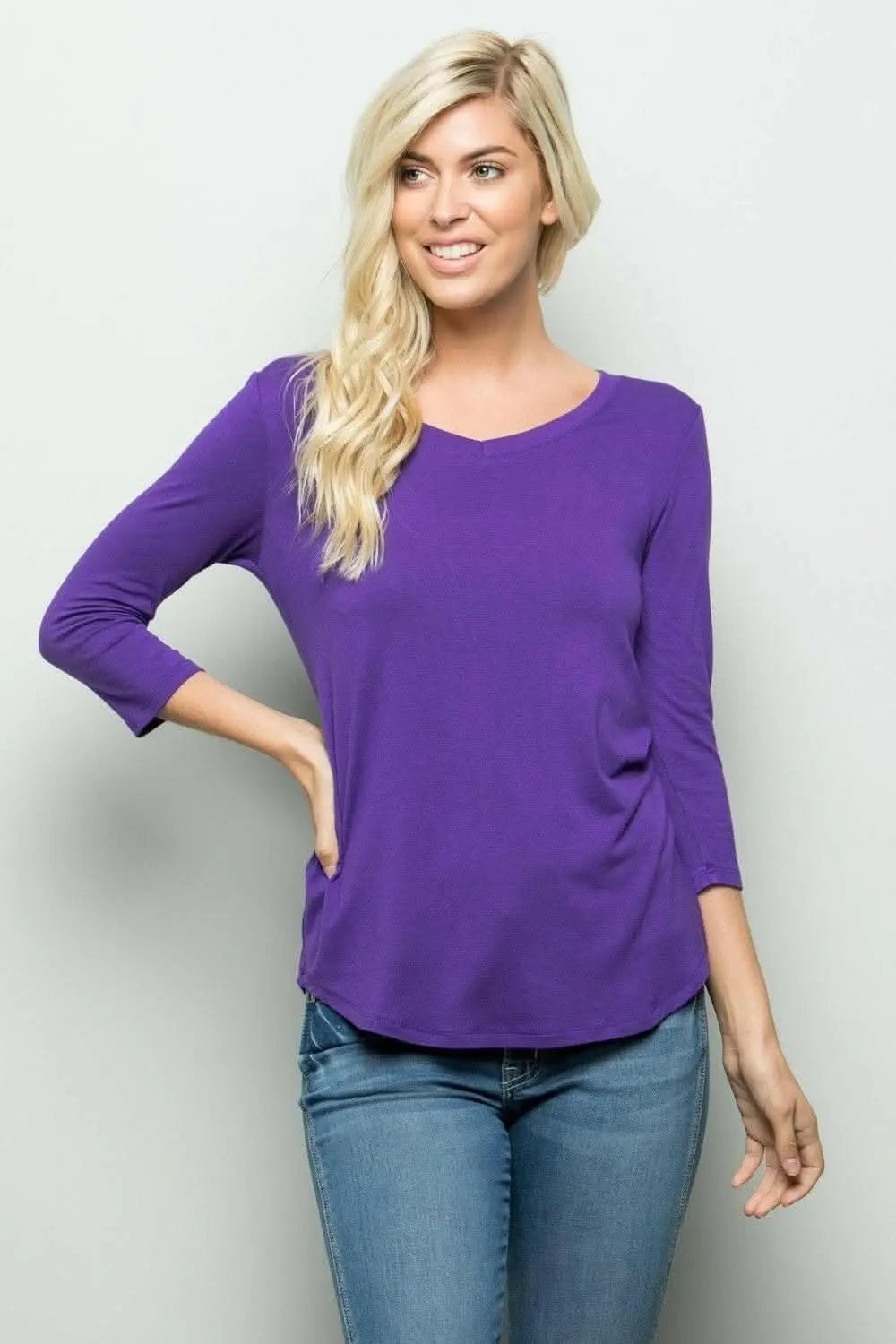 Women's Tee - Red V-Neck 3/4 Sleeve - Casual Everyday Top