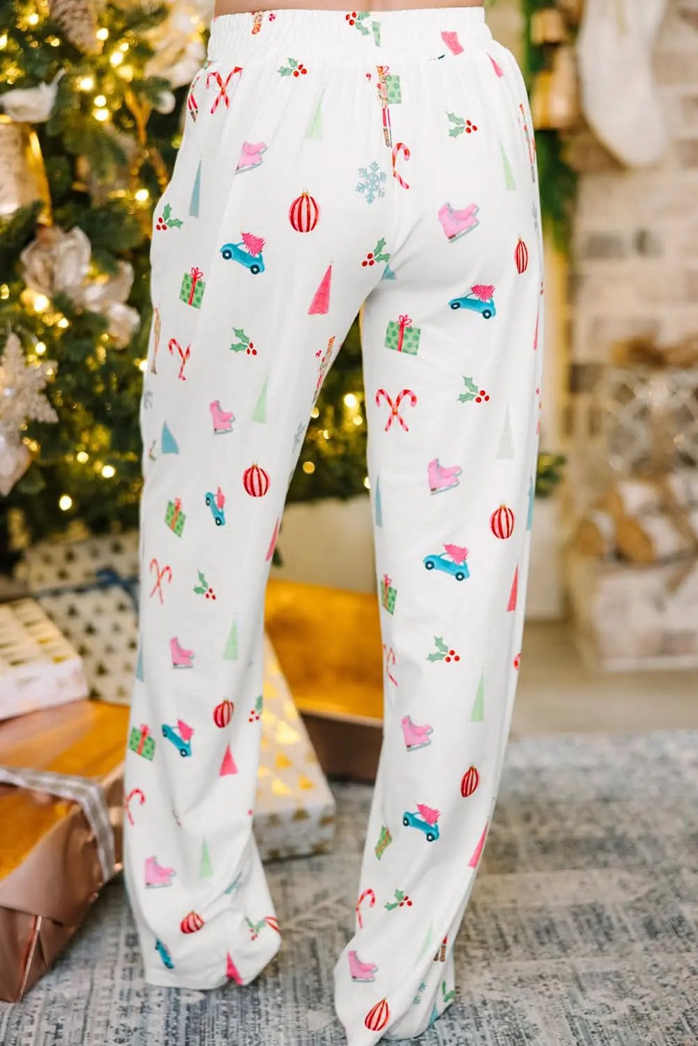 Love Salve White Christmas PJs Set Holiday Loungewear Women's Pajamas Soft, Festive