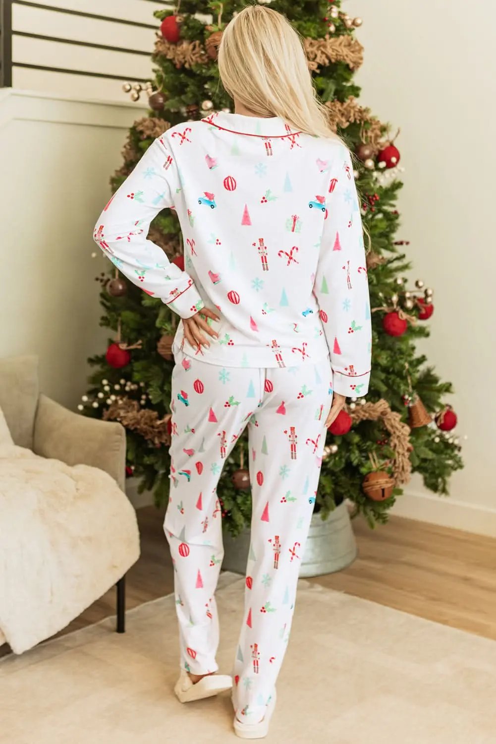 Love Salve White Christmas PJs Set Holiday Loungewear Women's Pajamas Soft, Festive