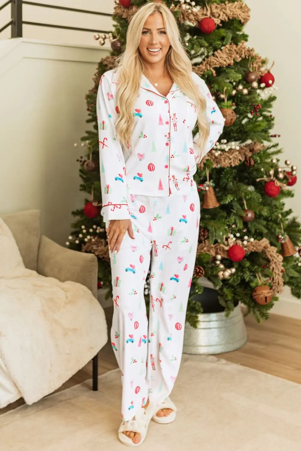 Love Salve White Christmas PJs Set Holiday Loungewear Women's Pajamas Soft, Festive