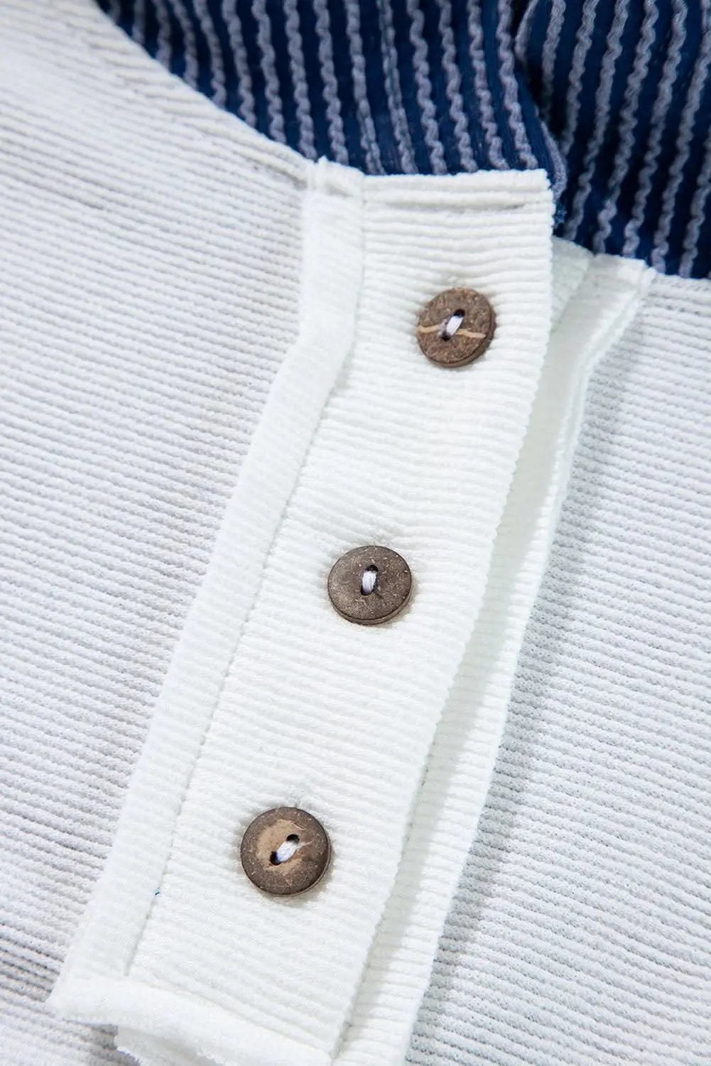 Love Salve White Colorblock Hoodie Women's Casual Pullover - Chic & Comfortable