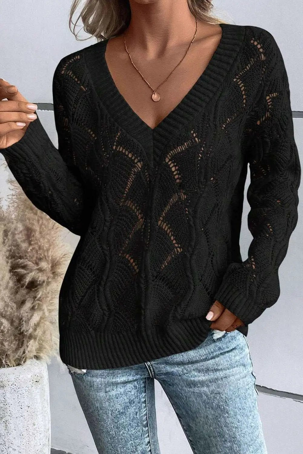 Love Salve Chic black hollow knit v-neck sweater