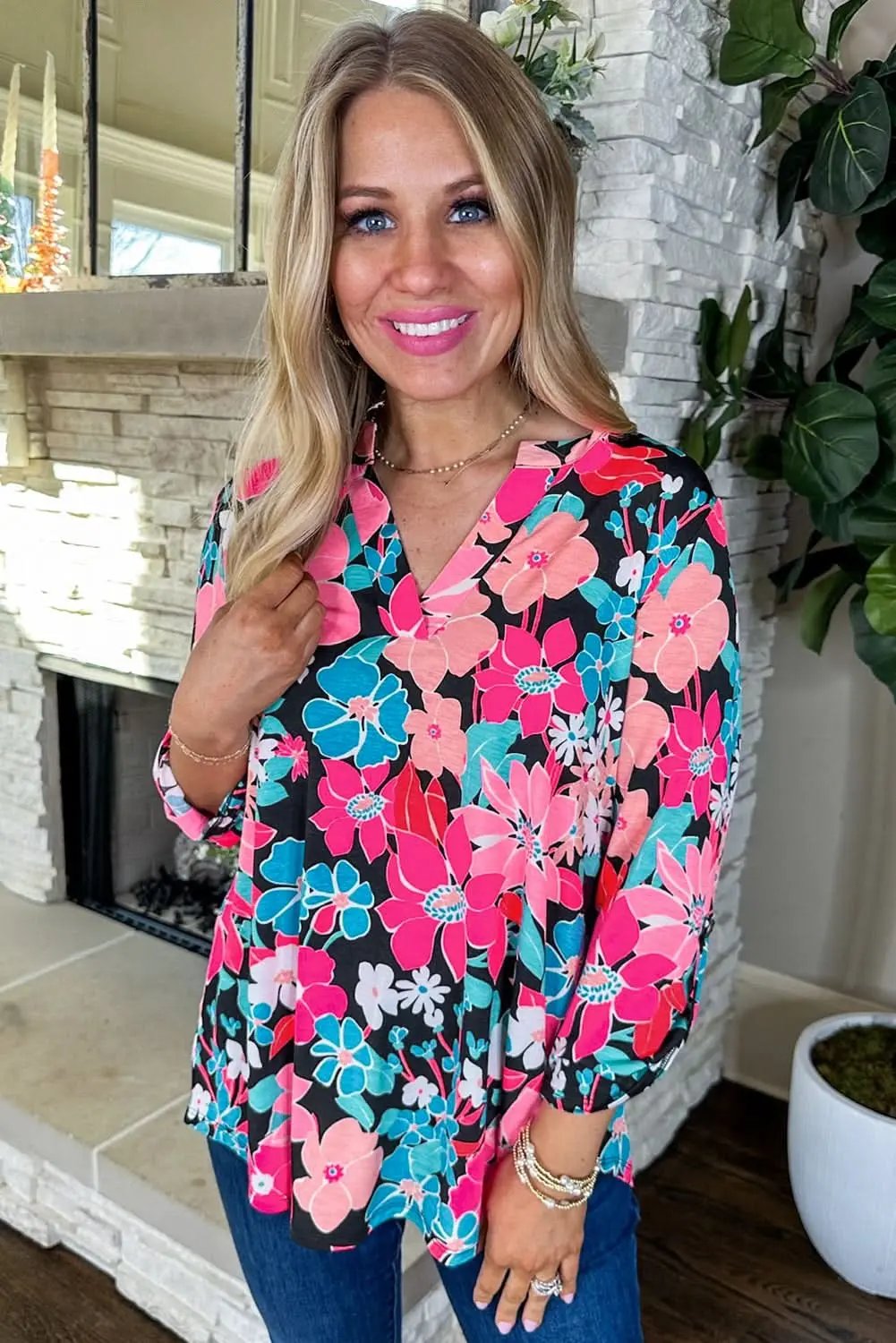 Love Salve Pink Floral V Neck Roll Tab Sleeve Blouse