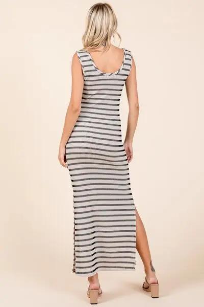 Trendsi Striped Maxi Dress Women's Summer Casual Long Dress - Scoop Neck, Sleeveless
