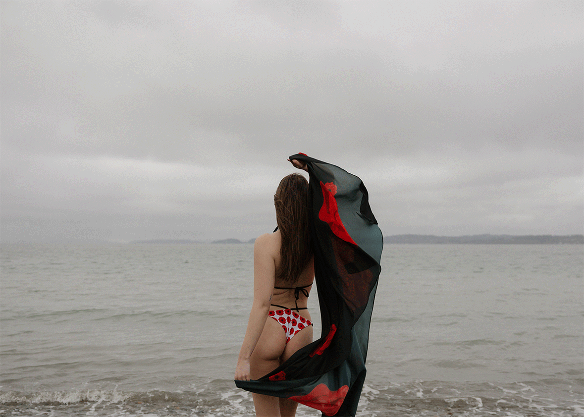 Nicolette Sarong in Very Poppy