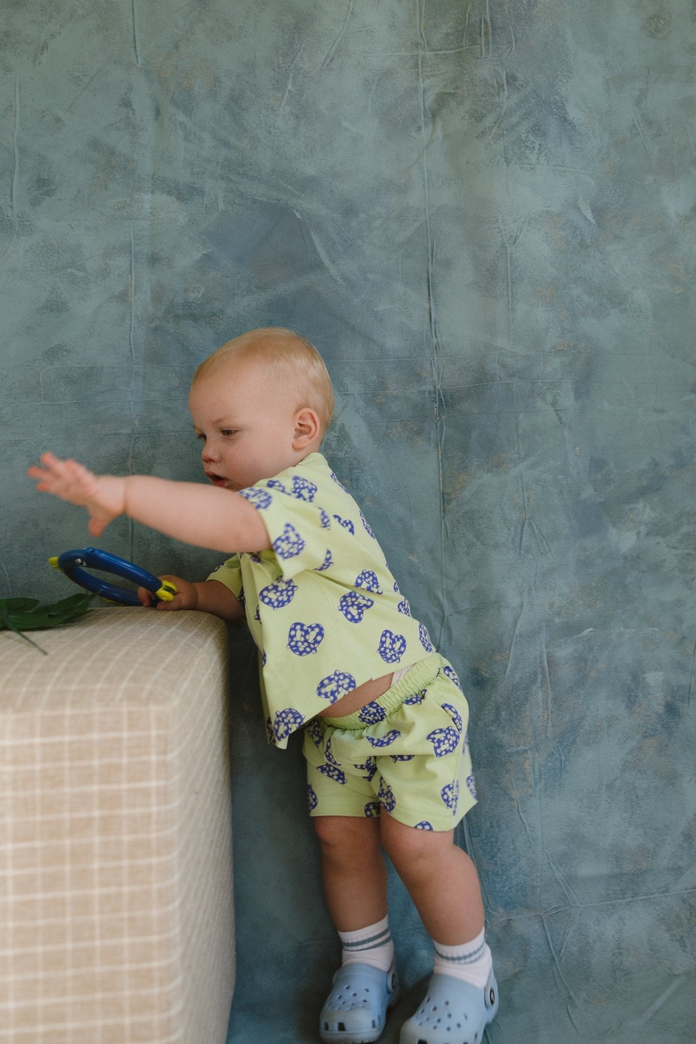 Pretzel Short Sleeve Play Set