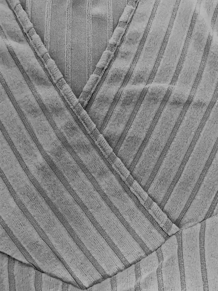 Trendsi Ribbed Surplice Women's T-Shirt Everyday Fashion Long Sleeve Comfortable