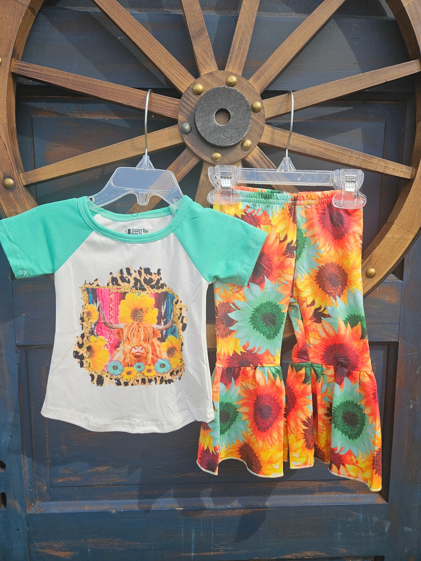 Highland Sunflower Bell Bottom Set