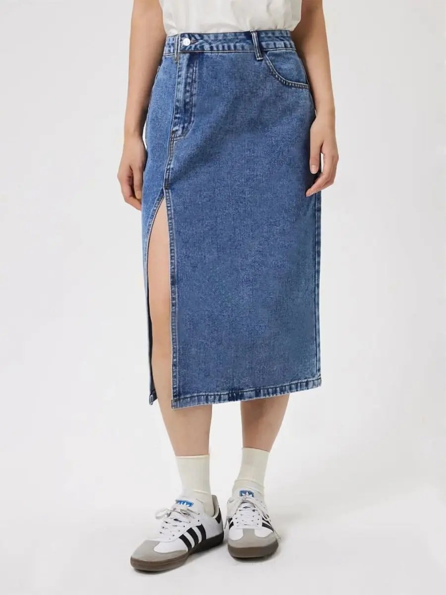 Denim Midi Skirt - Pocketed Slit - Chic & Versatile