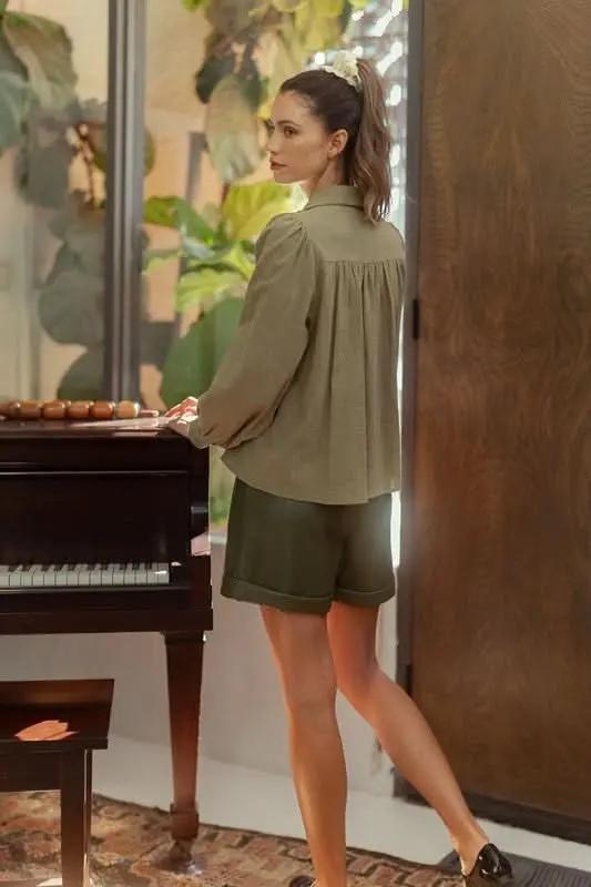 Trendsi Smocked Babydoll Blouse Women's Cute Long Sleeve Top Comfy Fit