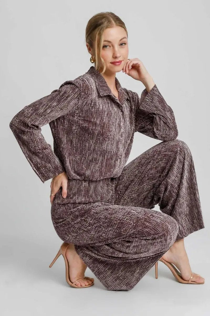 Trendsi Textured Button-Up Women's Casual Shirt USA Made, Side Slit