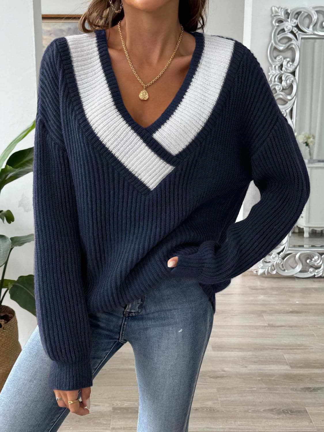 Trendsi Color Block Long Sleeve Sweater