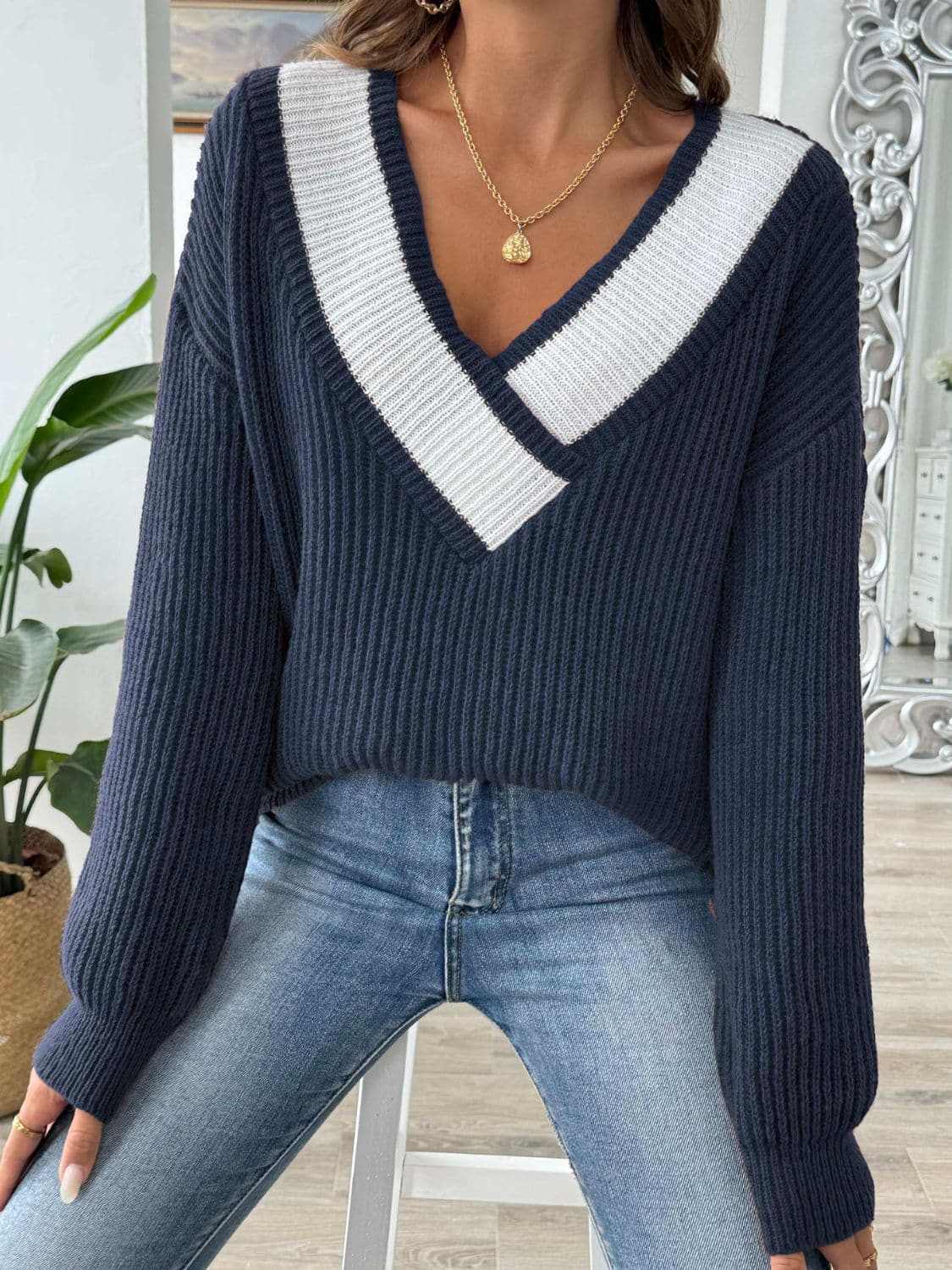 Trendsi Color Block Long Sleeve Sweater