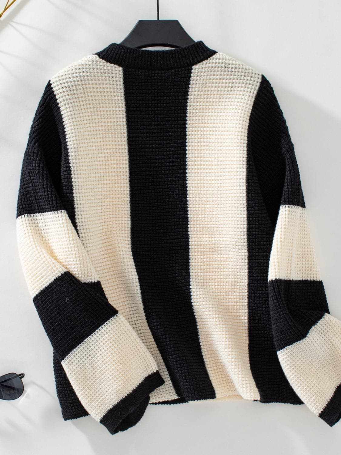 Trendsi Color block knit sweater - round neck