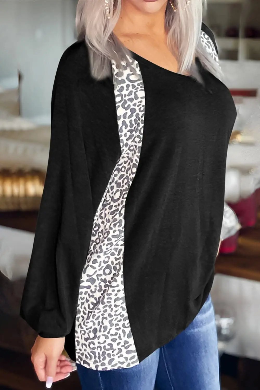 Trendsi Leopard print v-neck long sleeve tee