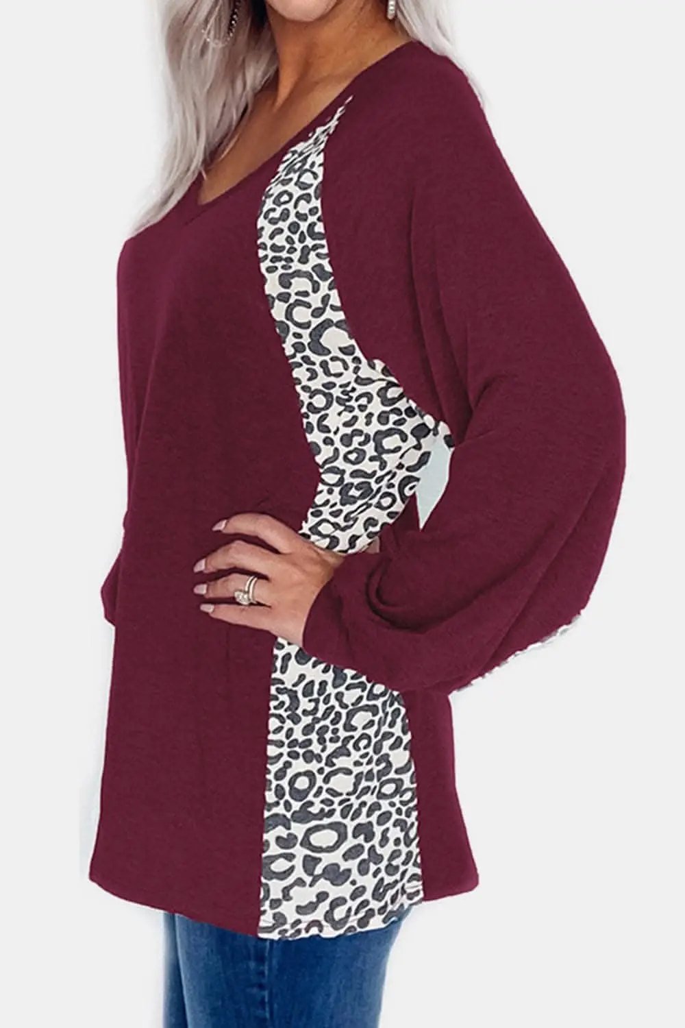 Trendsi Leopard print v-neck long sleeve tee