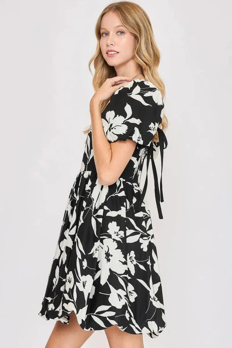 Trendsi Floral Babydoll Dress Women's Plus Size Casual Comfy Mini Dress