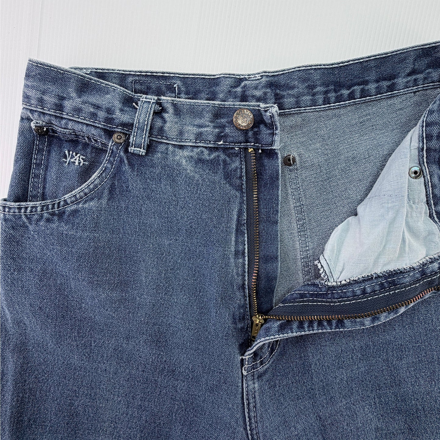 Vintage 45 Brand Women's Vintage Tapered Jeans - Measures 29x30
