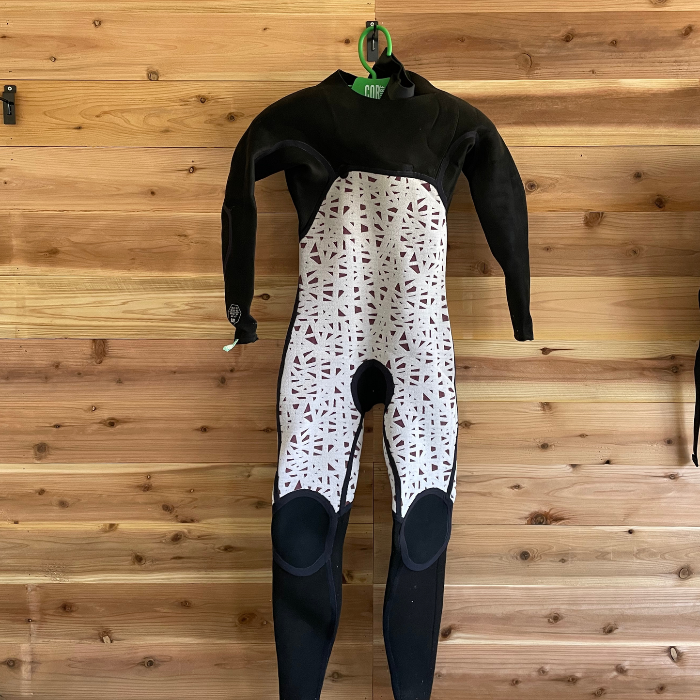 Folding Wetsuit Hanger