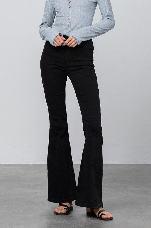 Mid Rise Banded Wide Flare Jeans