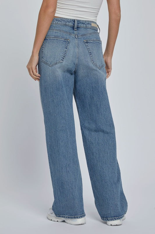 Low Waisted Wide Leg Jeans