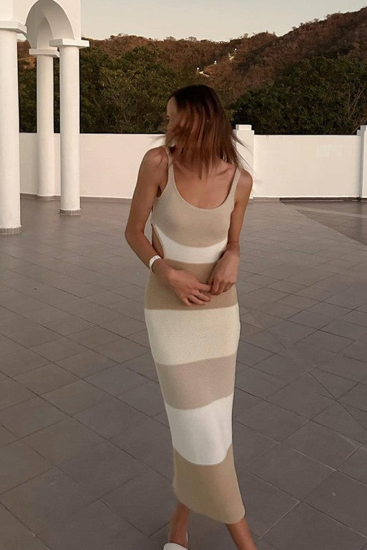 Striped Color Backless Lace Up Knitted Maxi Dress